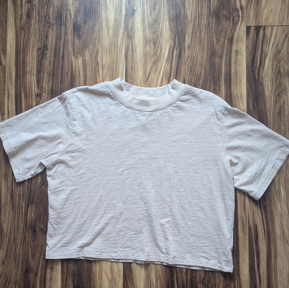 The Drop Light Pink Crop Tee